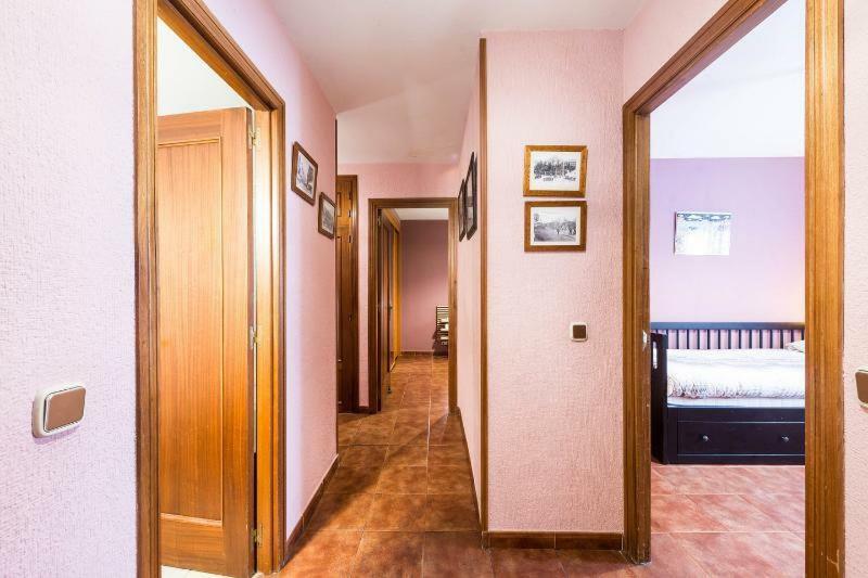 Apartmán Vivienda Familiar Con Jardin Junto A Ifema Madrid Exteriér fotografie