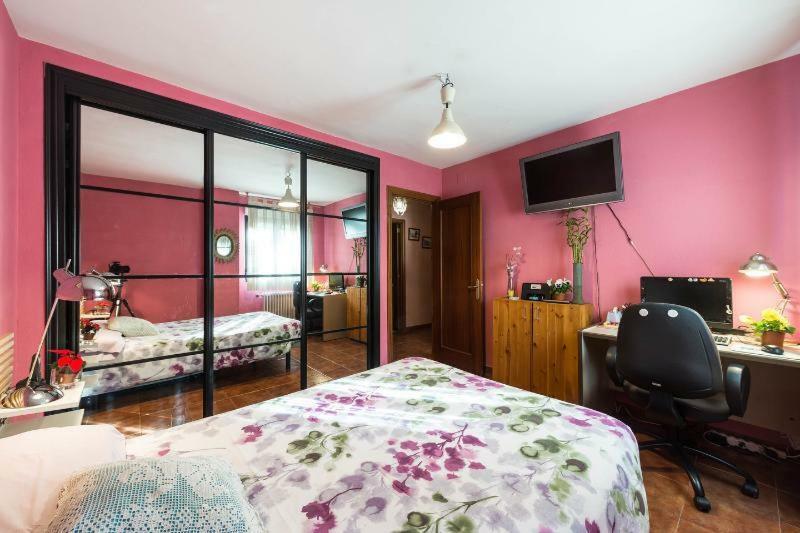 Apartmán Vivienda Familiar Con Jardin Junto A Ifema Madrid Exteriér fotografie