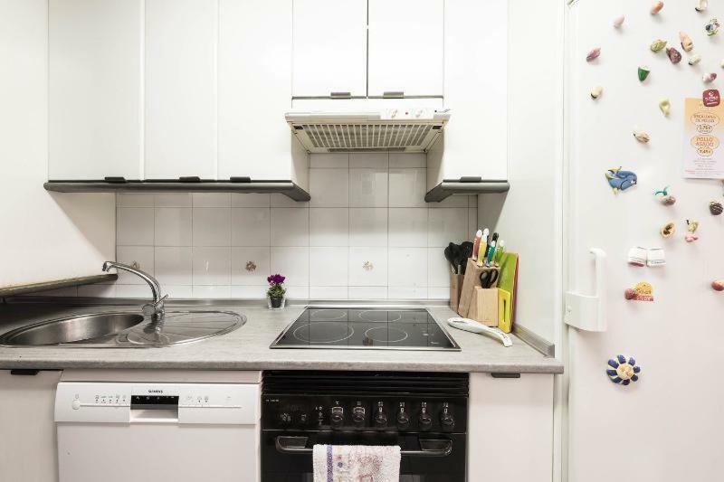 Apartmán Vivienda Familiar Con Jardin Junto A Ifema Madrid Exteriér fotografie