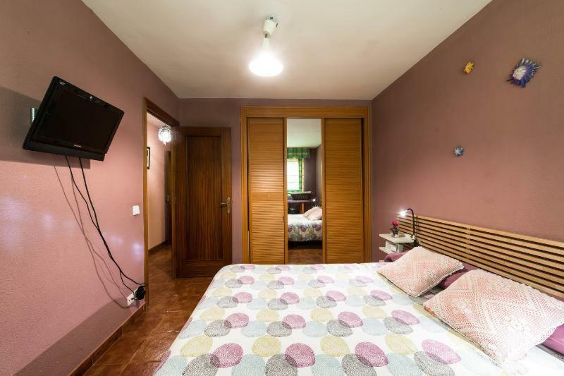 Apartmán Vivienda Familiar Con Jardin Junto A Ifema Madrid Exteriér fotografie