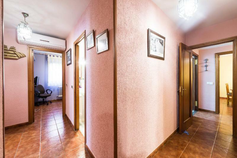 Apartmán Vivienda Familiar Con Jardin Junto A Ifema Madrid Exteriér fotografie