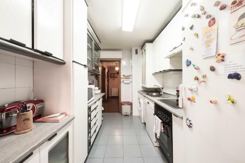 Apartmán Vivienda Familiar Con Jardin Junto A Ifema Madrid Exteriér fotografie